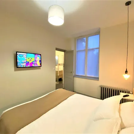 Rue Sarret Xxl 아파트 *