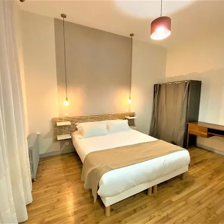 Rue Sarret Xxl 아파트