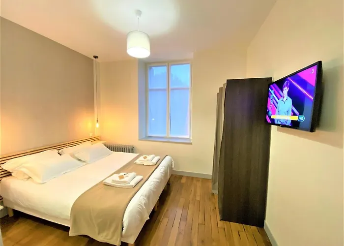 Rue Sarret Xxl Апартаменты *