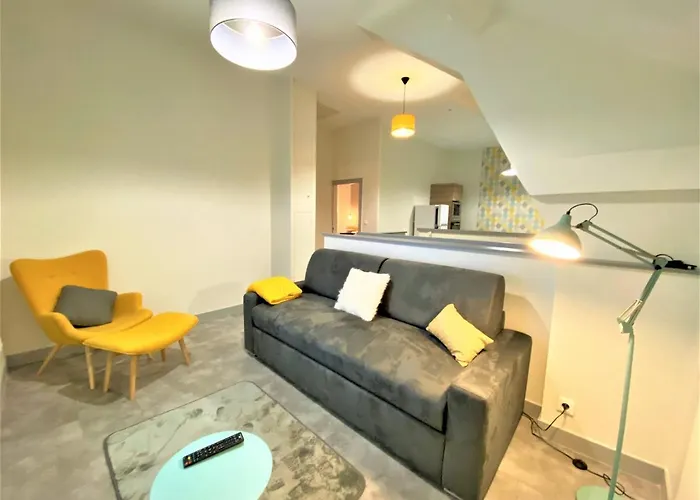 Rue Sarret Xxl * Анже