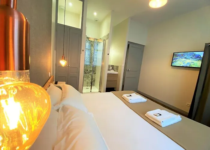 Rue Sarret Xxl * Анже